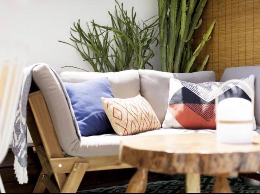Apartament Oasis Sagrada Familia Barcelona Zewnętrze zdjęcie